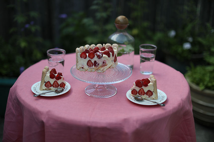 Strawberry dessert | totallybydesign.com